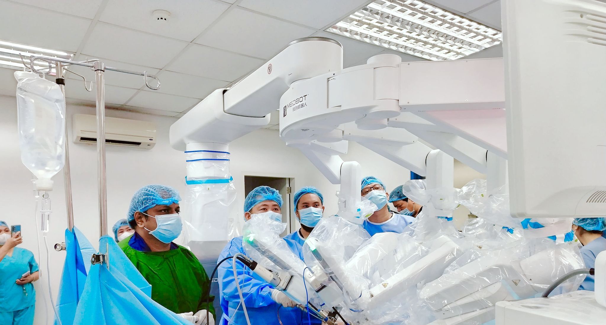 Urology Center of the Philippines Marks Milestone with First Toumai® Robotic Surgery